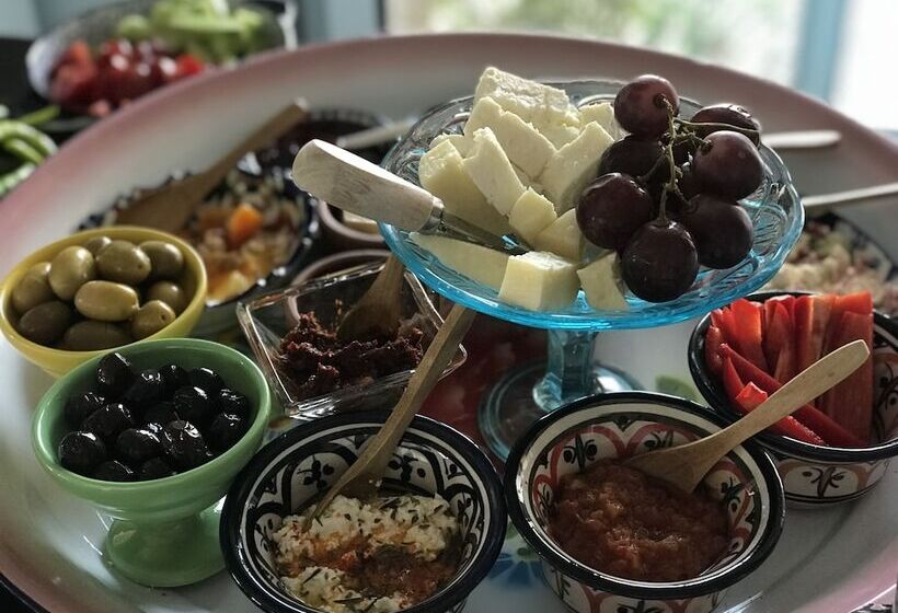 هتل Dantel Konuk Evi