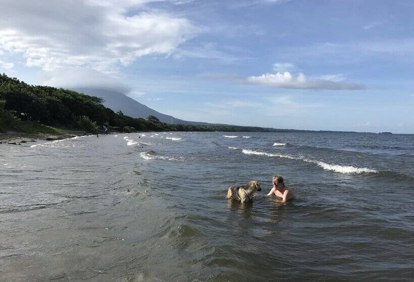 هتل Finca Ometepe