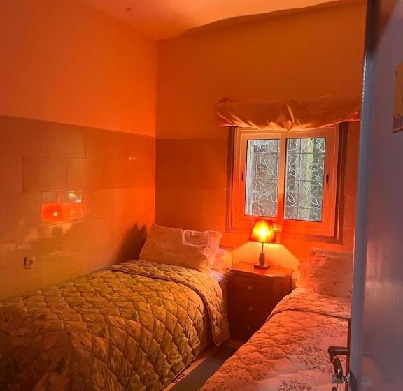 호텔 Hôtel Restaurant Asgaour