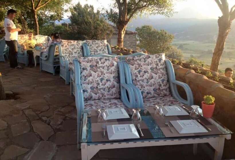 هتل Imbros