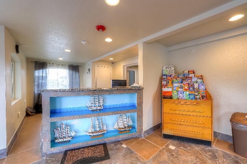 בית מלון כפרי Newport Inn & Suites By Oyo Rooms