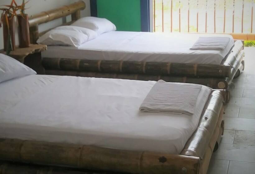 هتل Puerta Del Café