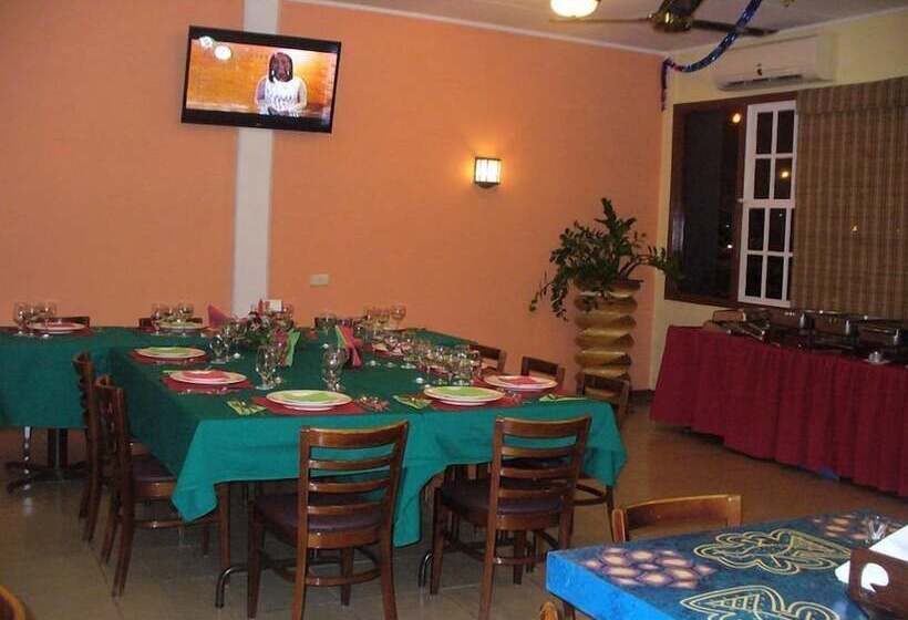 هتل Residence Inn Nickerie