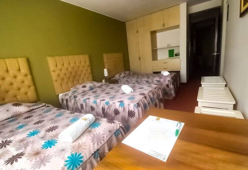 호텔 San Felipe Suites