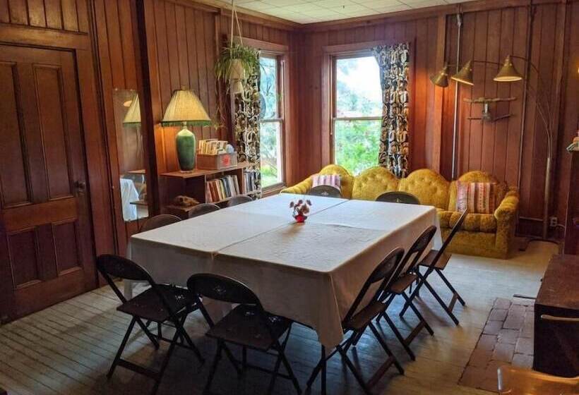 酒店 Sou'wester Lodge & Vintage Trailers
