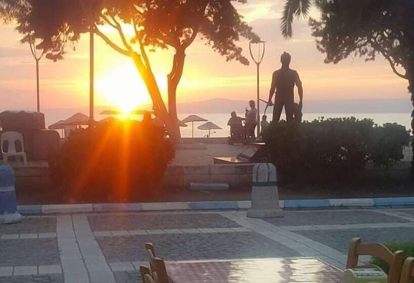 Omer Deniz Motel