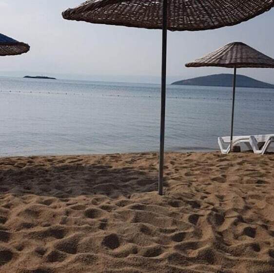 Omer Deniz Motel