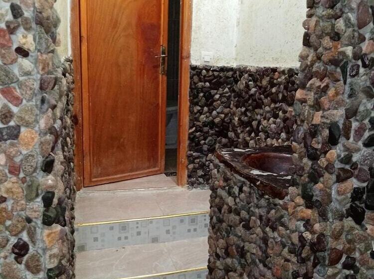 ペンション Auberge Toubkal Amsouzart Aitst Idar