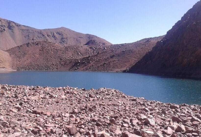 ペンション Auberge Toubkal Amsouzart Aitst Idar