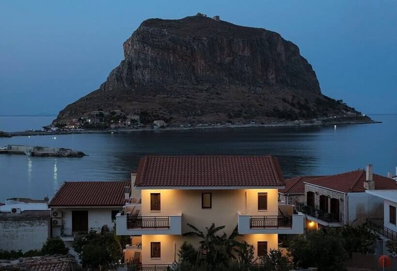پانسیون Cyrenia Guesthouse