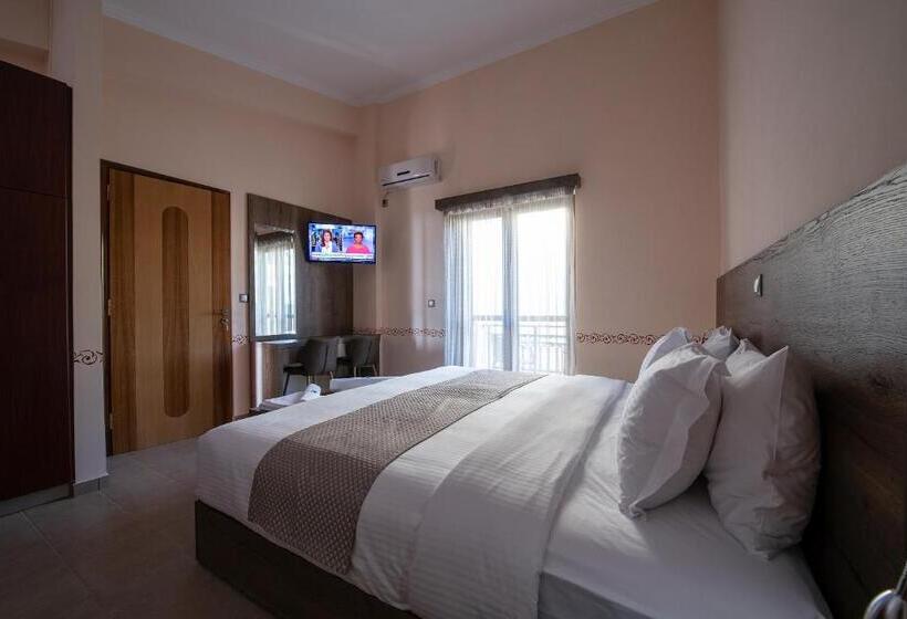 پانسیون Cyrenia Guesthouse