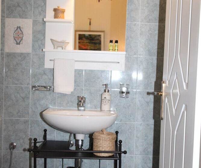 پانسیون Fiera Guesthouse