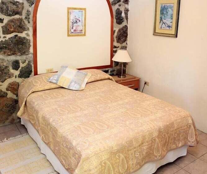 پانسیون Jean's Home