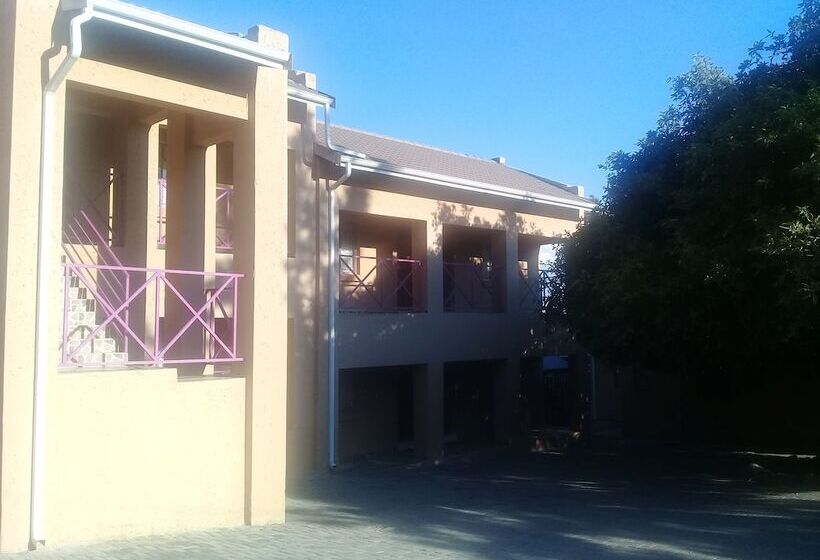 پانسیون Masego Guest House