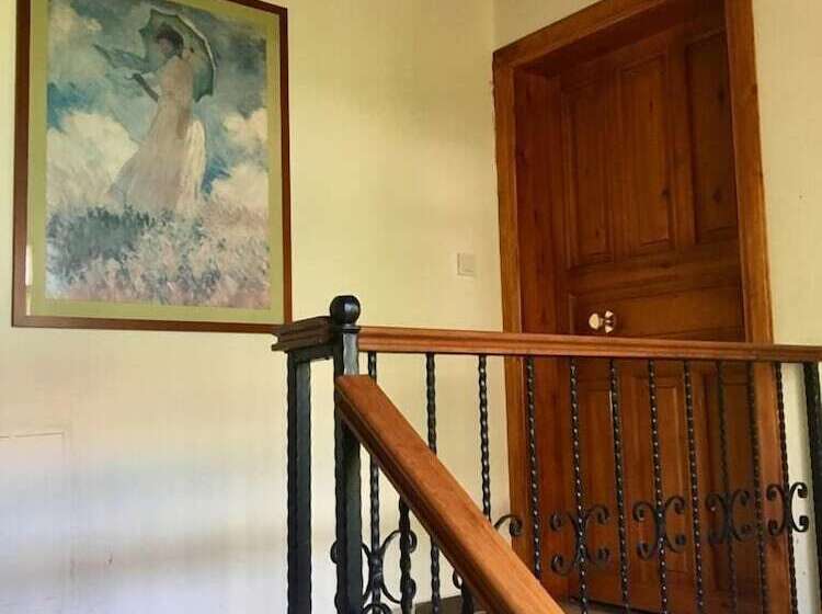 پانسیون Tas Suite Konukevi