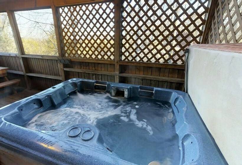 Cozy 1 Bedroom Cabin By Redawning