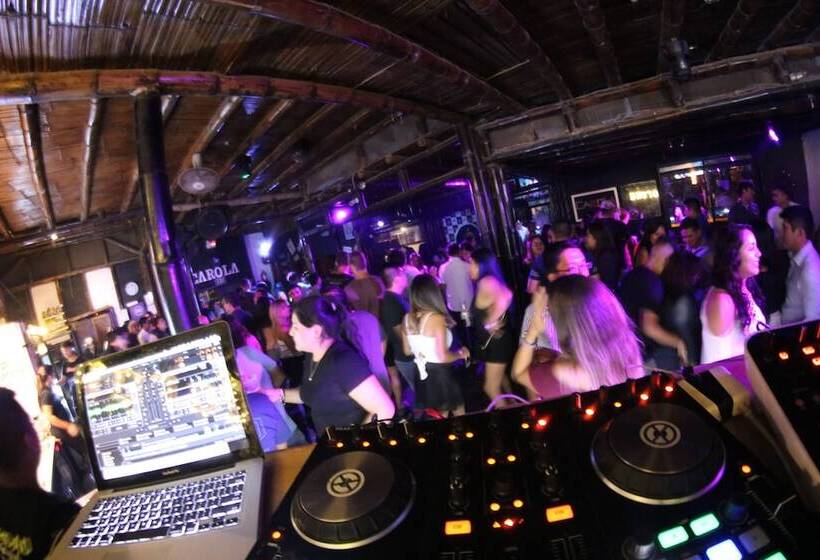 فندق Carola Lodge