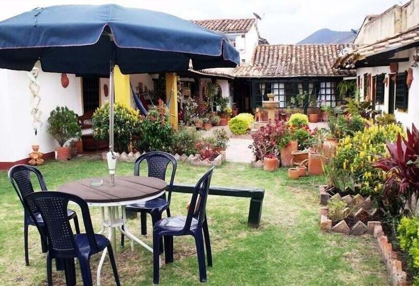 هتل Hospederia Colonial De La Villa