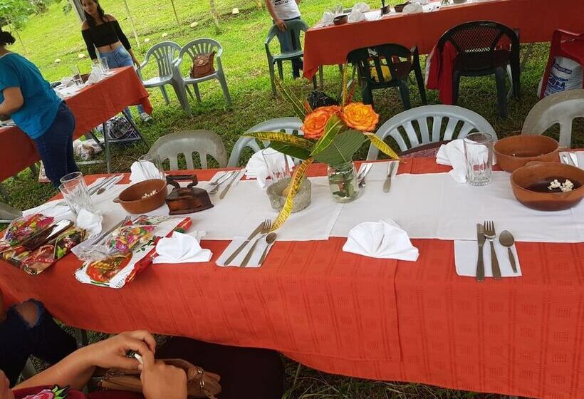 ホテル La Estancia De Lilo