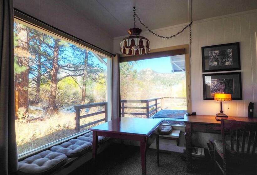Murphy S Riverside    Ev #3178 2 Bedroom Cottage By Redawning