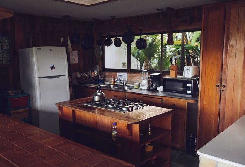 Spanish By The River   Turrialba   Hostel