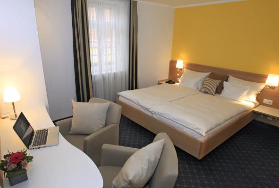 Отель Behringer