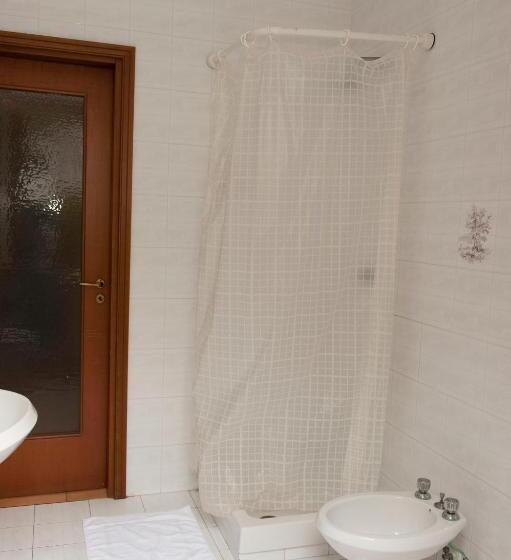 ホテル Elena Residence