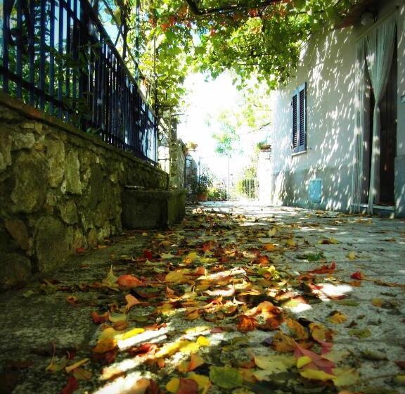 호텔 Guest House Il Borgo Di Sempronio