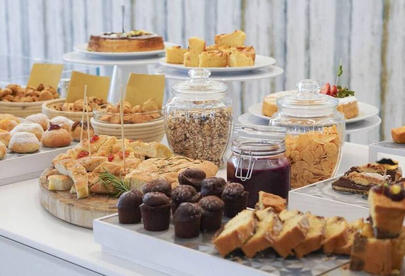 فندق Junior Family