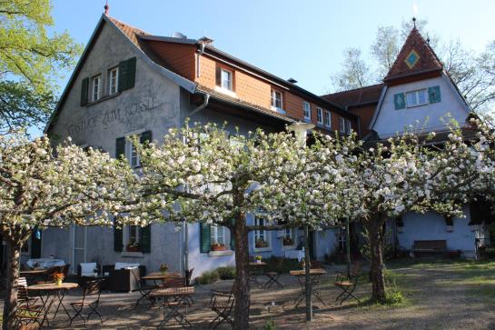 膳宿费 Landgasthof Zum Rössle