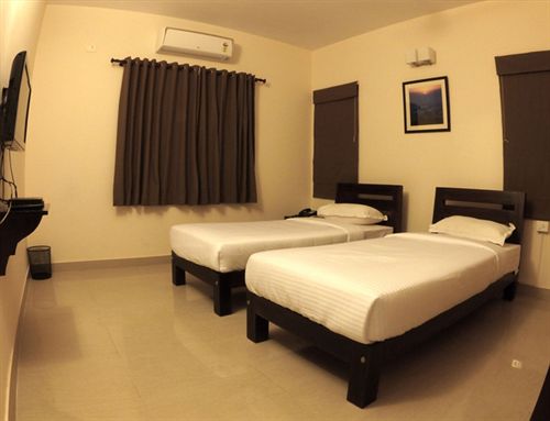 Hotel Maple Suites Serviced Apartments