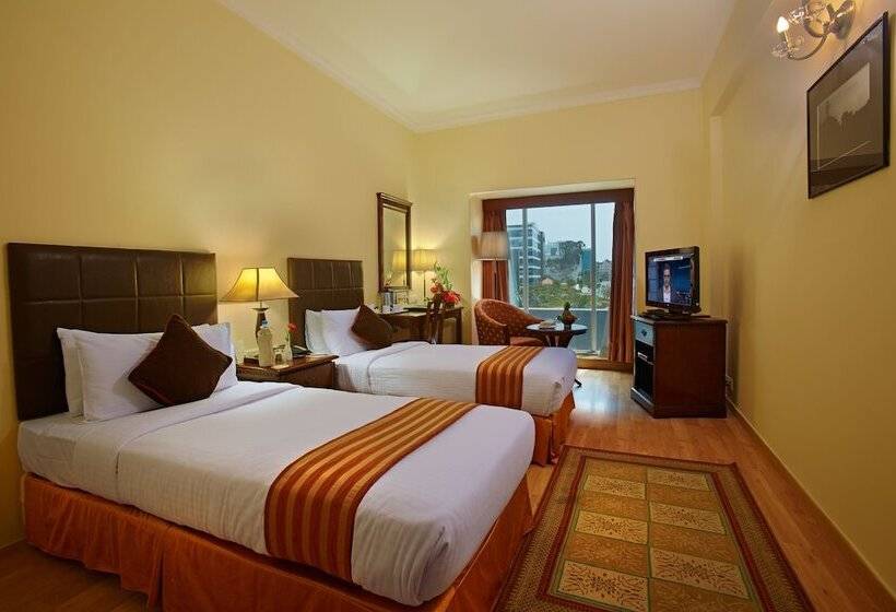 בית מלון כפרי Mgm Mark Whitefield