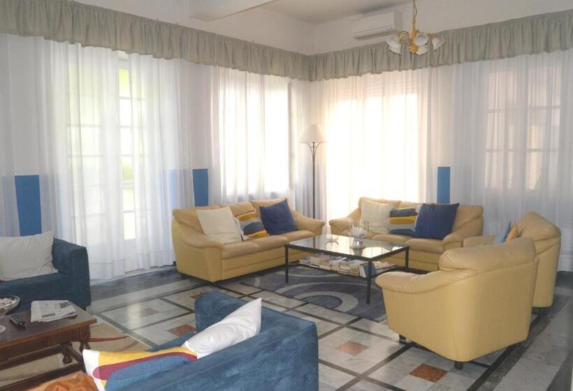 בית מלון כפרי Nettuno