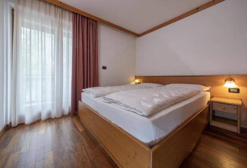 فندق Residence Kristall  Fiemme Holidays