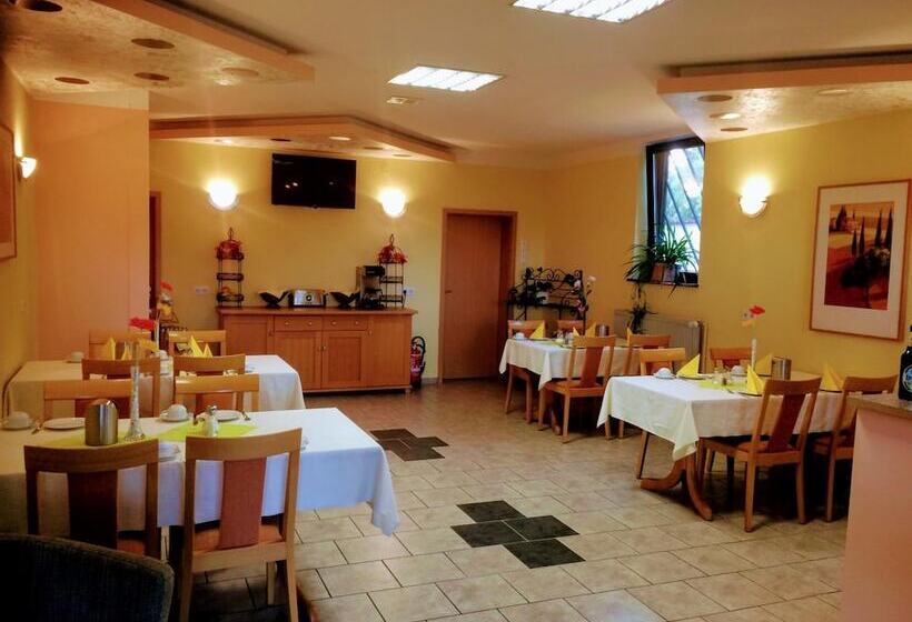 호텔 Zum Schnackel In Mainz