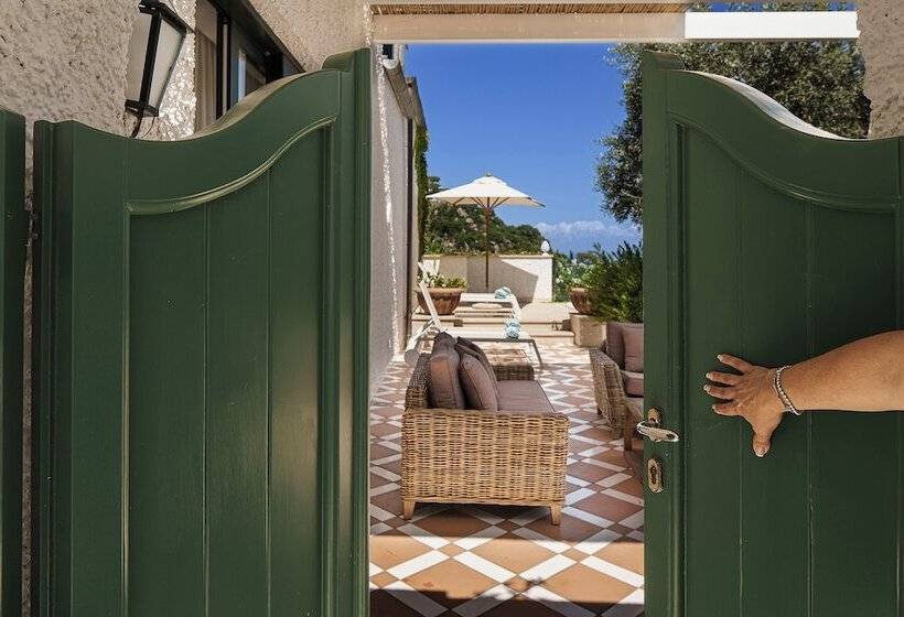 منتجع Botania Relais & Spa   The Leading Hotels Of The World