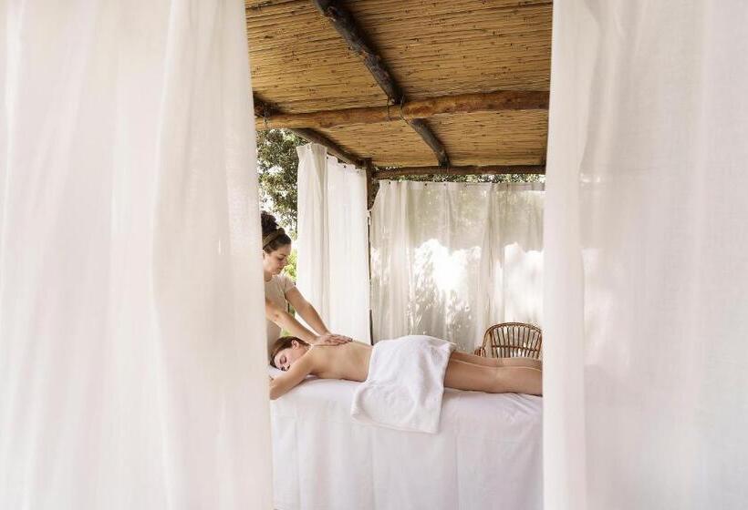منتجع Botania Relais & Spa   The Leading Hotels Of The World