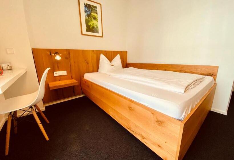 Stadthotel Waldhorn