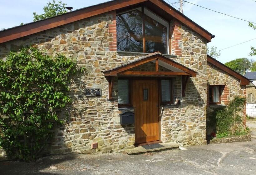 Dilly Dally Barn
