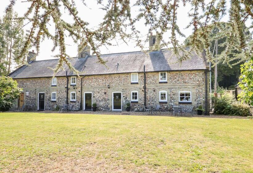 Flint Cottage
