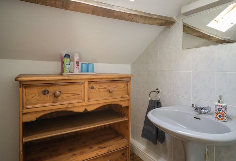 Mousehole Cottage