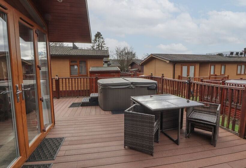 22 Thirlmere