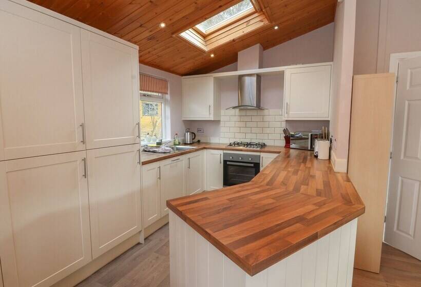 22 Thirlmere
