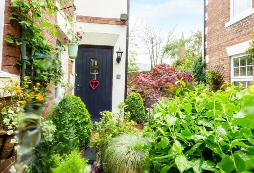 4 Wheatsheaf Yard