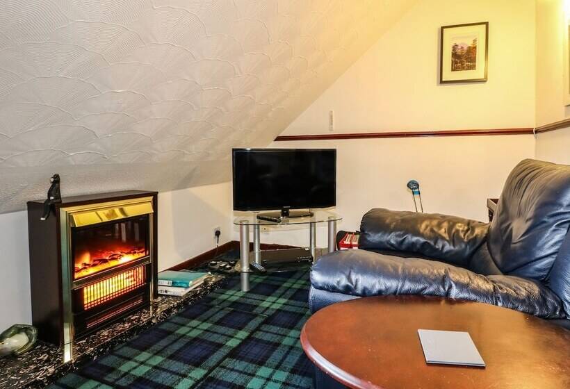 Aberfoyle Apartment