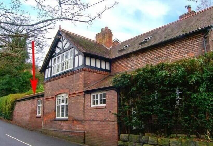Beechlands Cottage