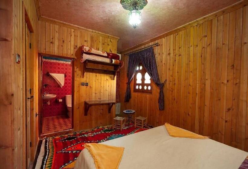 تختخواب و صبحانه Dar Adrar