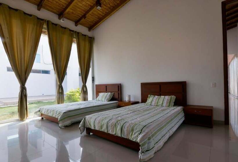 تختخواب و صبحانه Villas Anuhur