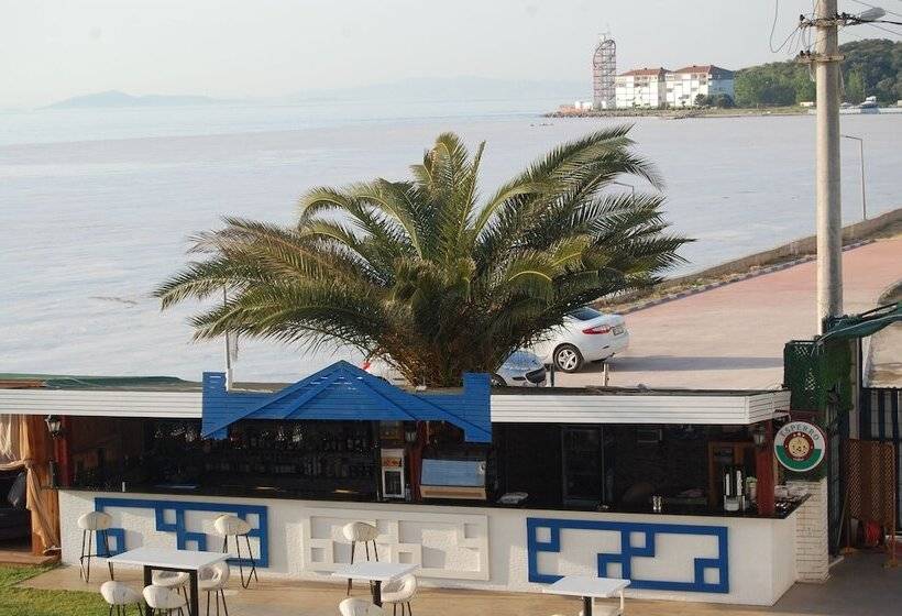 Grand Koru Otel Beach