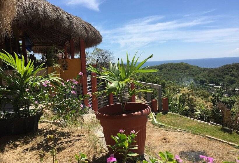 Hostal Alejo Monte Mar